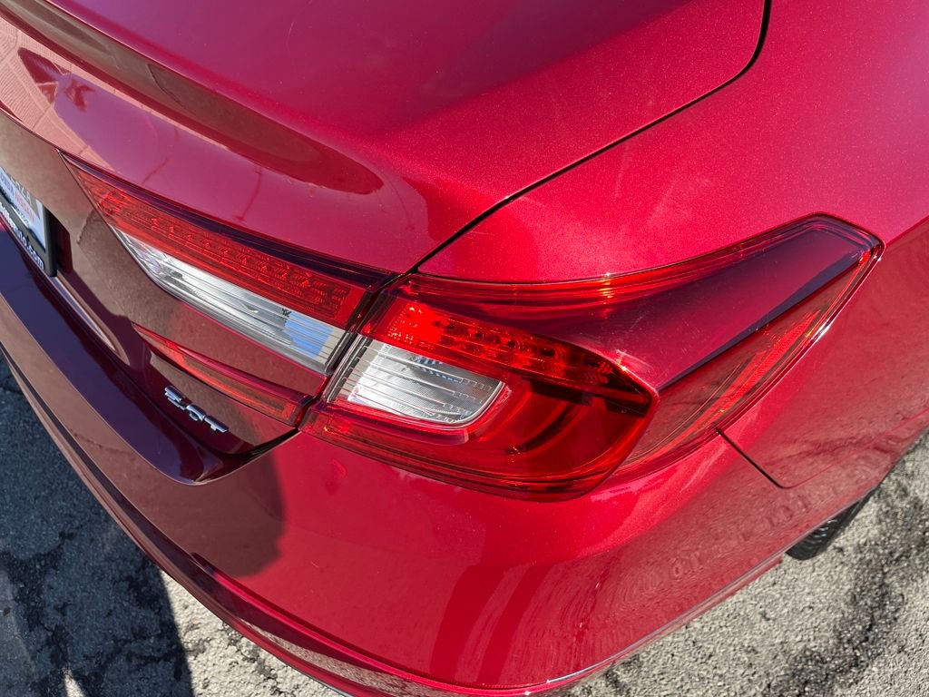Used 2018 Honda Accord EX-L image 47