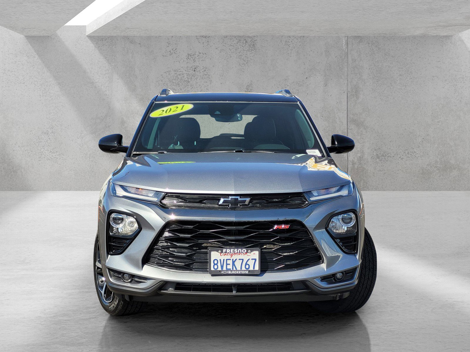 Used 2021 Chevrolet TrailBlazer RS w/ Sun and Liftgate Package image 2