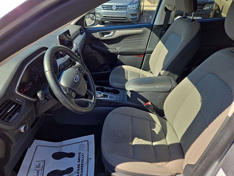 Used 2021 Ford Escape SE w/ Cold Weather Package image 10