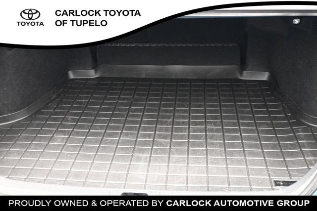 Used 2025 Toyota Camry SE FWD image 25