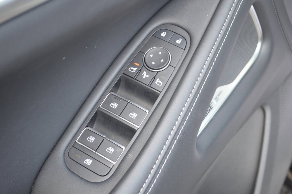 Certified 2025 INFINITI QX60 Luxe w/ Vision Package image 12