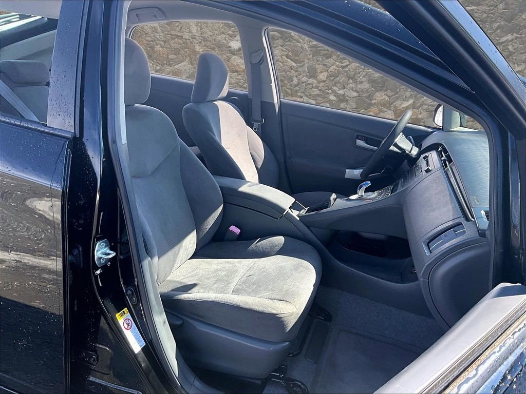 Used 2010 Toyota Prius Five image 7