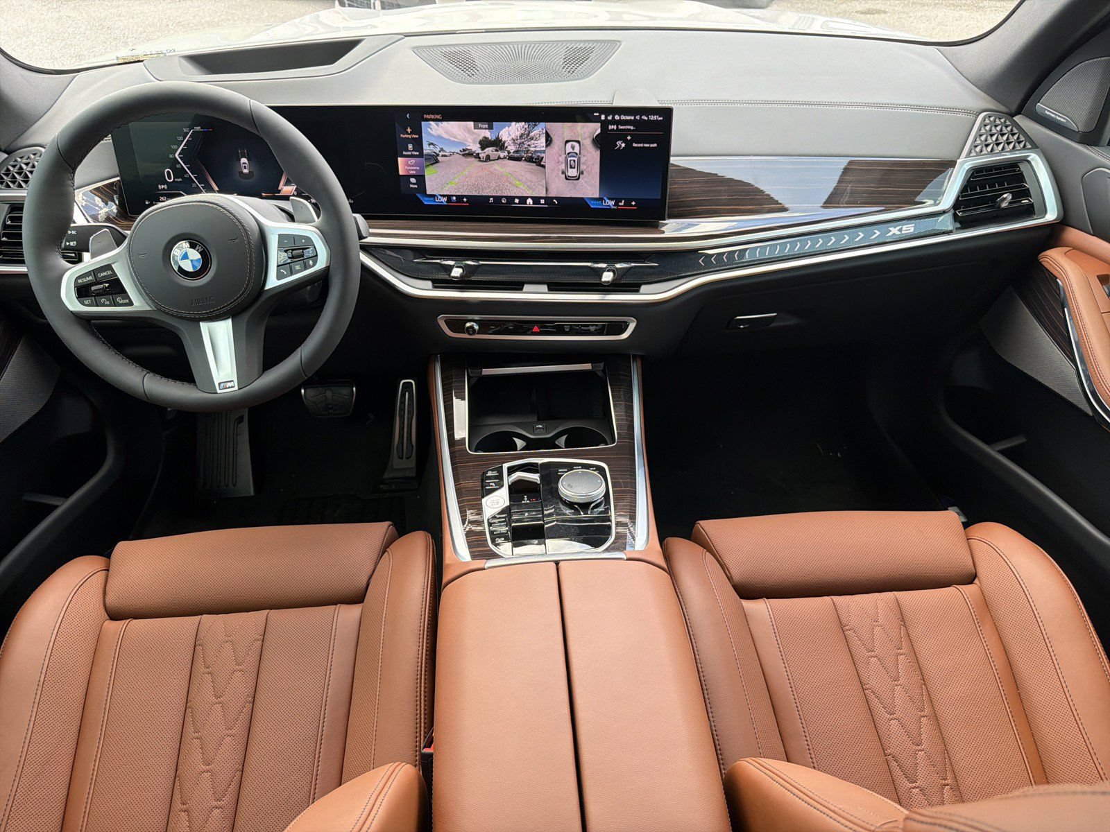 New 2026 BMW X5 xDrive40i w/ M Sport Package AWD/4WD image 15