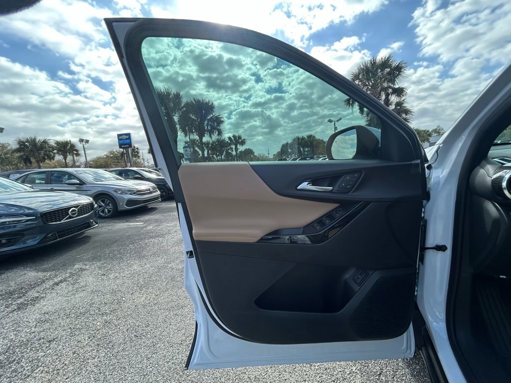 New 2026 Chevrolet Equinox ACTIV w/ Convenience Package III image 28