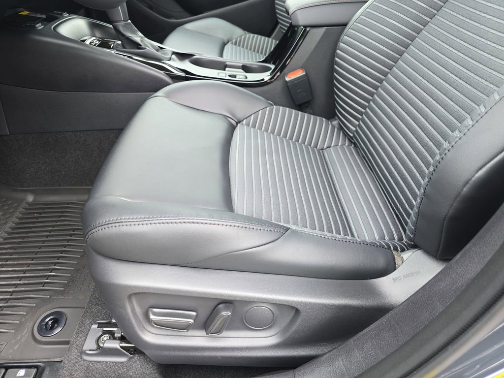 Used 2026 Toyota Corolla XSE image 30