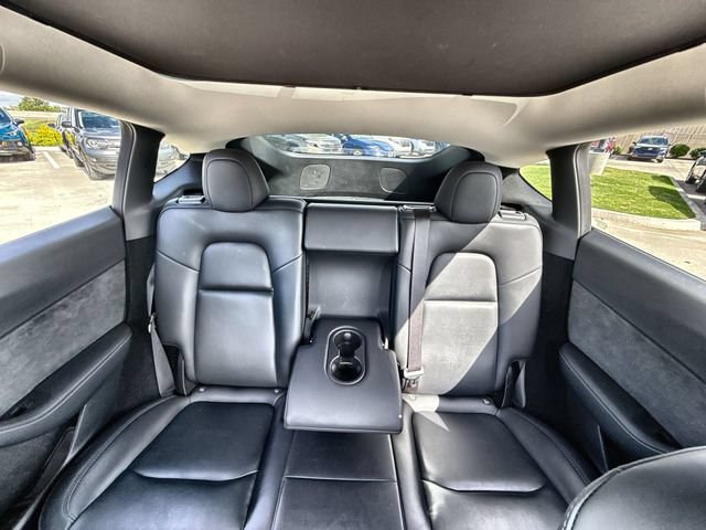 Used 2023 Tesla Model Y Long Range AWD/4WD image 22