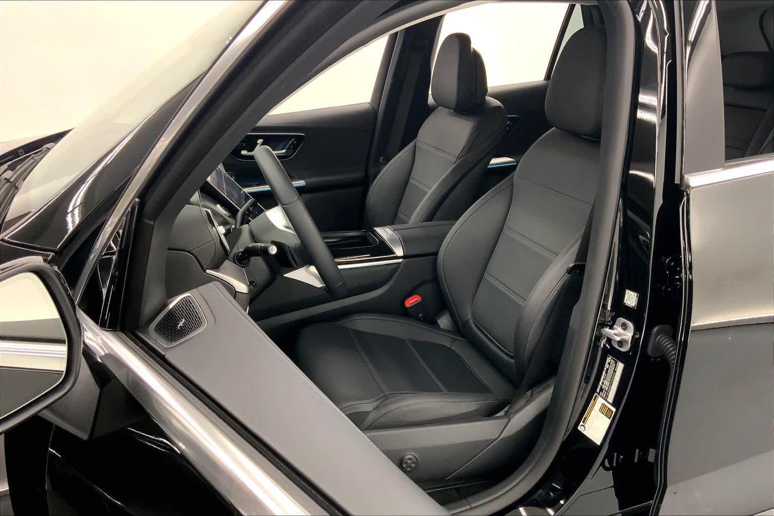 Used 2023 Mercedes-Benz GLC 300 image 22