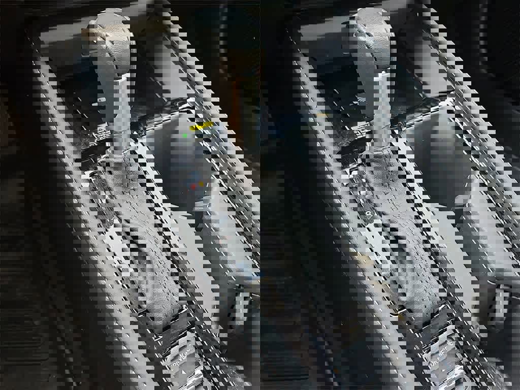 Used 2025 Honda Accord Touring image 14