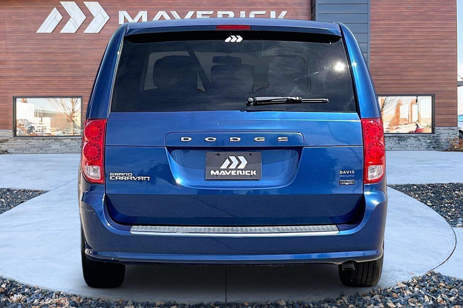 Used 2011 Dodge Grand Caravan Express FWD image 6