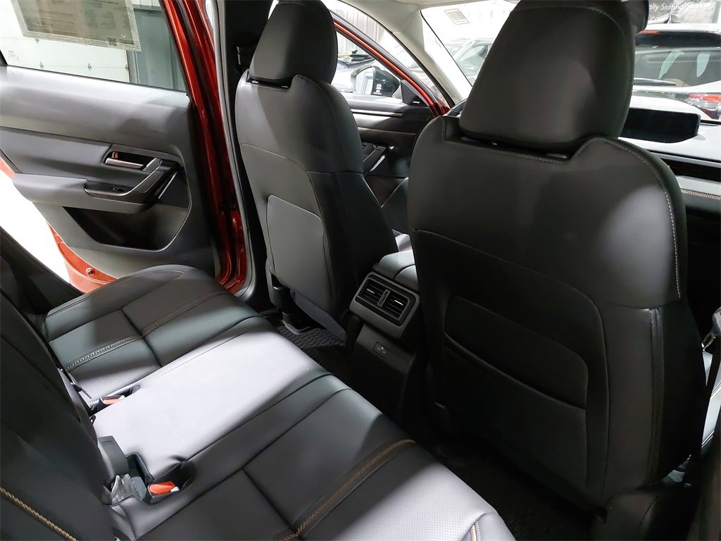 Used 2025 MAZDA CX-50 AWD 2.5 Hybrid w/ Weather Package image 11