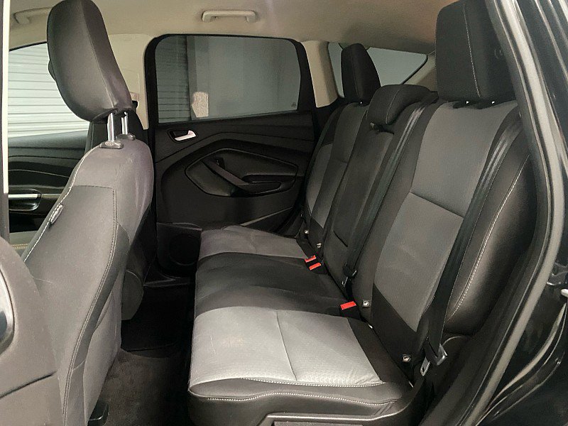Used 2018 Ford Escape SE image 11