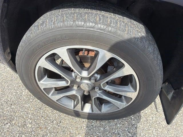 Used 2018 Jeep Grand Cherokee Overland AWD/4WD image 8