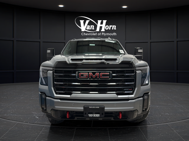 Used 2024 GMC Sierra 2500 AT4 w/ AT4 Premium Plus Package AWD/4WD image 2