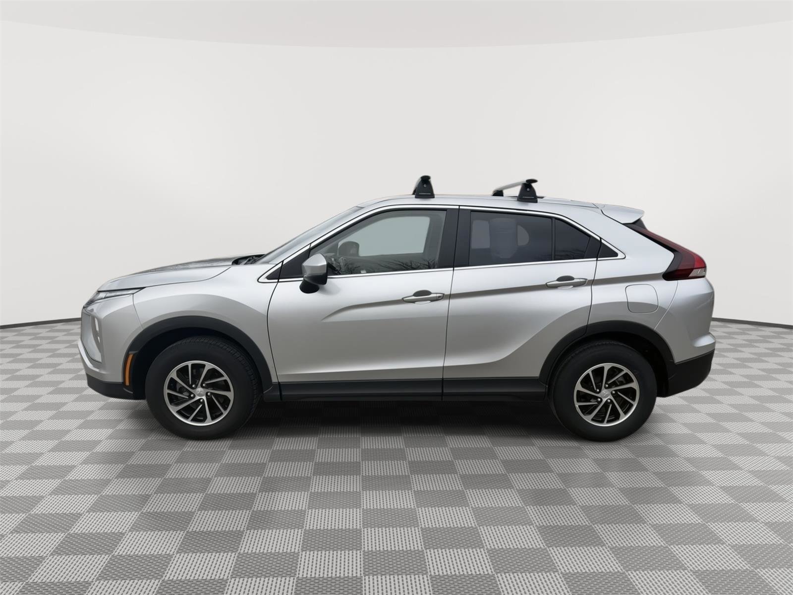 Used 2022 Mitsubishi Eclipse Cross ES image 4