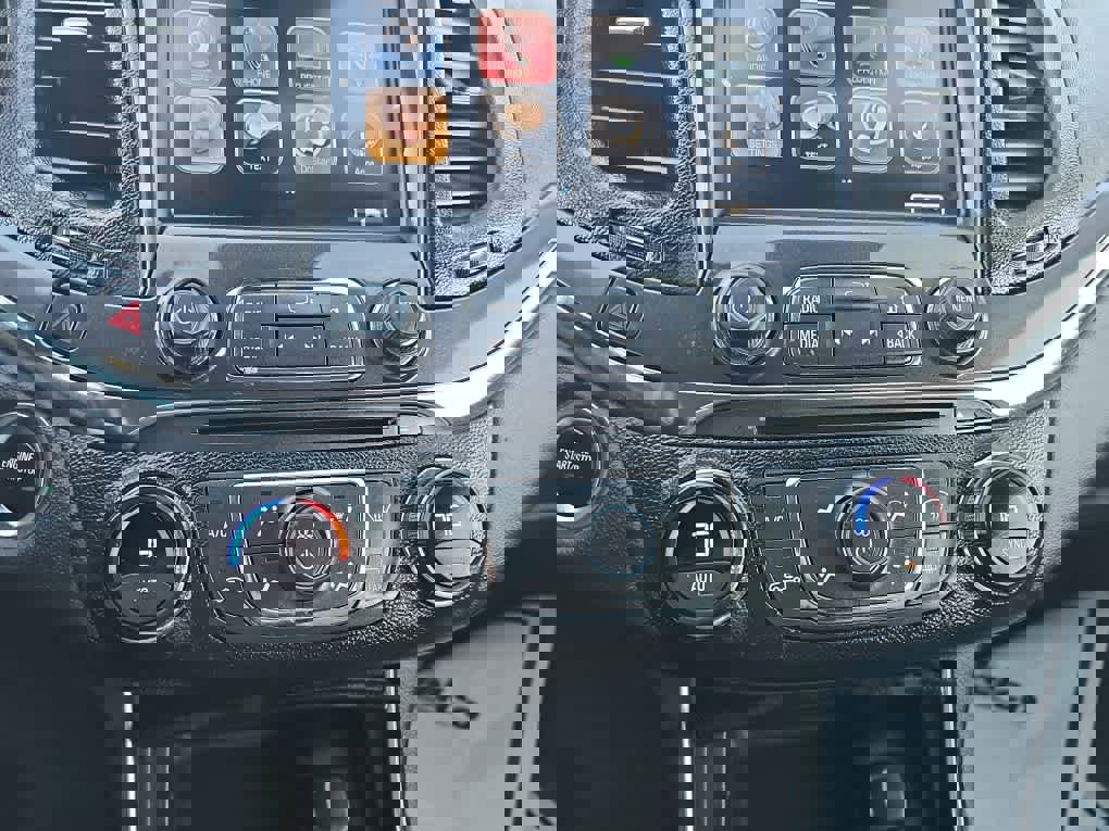 Used 2017 Chevrolet Impala Premier image 20