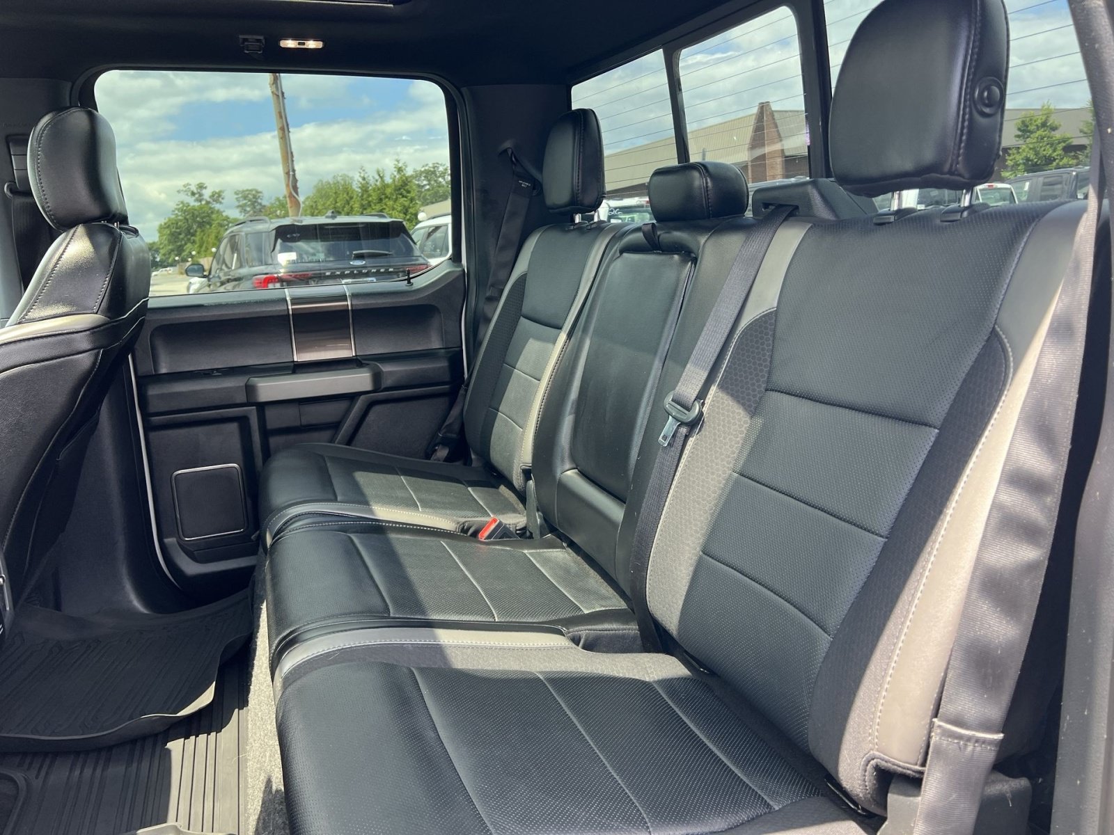 Used 2020 Ford F150 Raptor w/ Equipment Group 802A Luxury AWD/4WD image 25