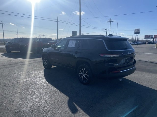 Used 2024 Jeep Grand Cherokee L Limited w/ Luxury Tech Group II image 8