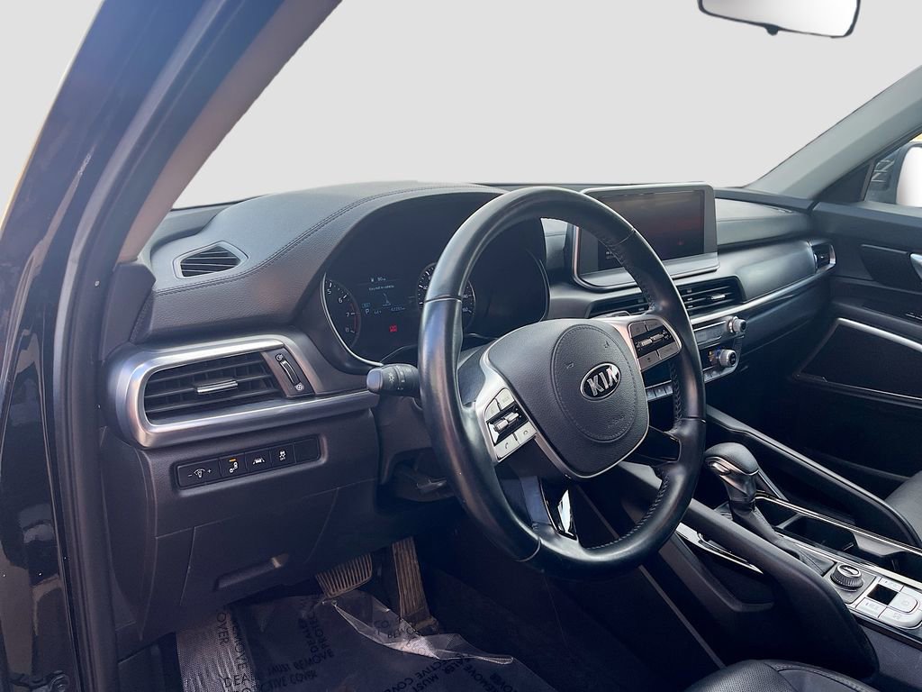 Used 2022 Kia Telluride LX image 9