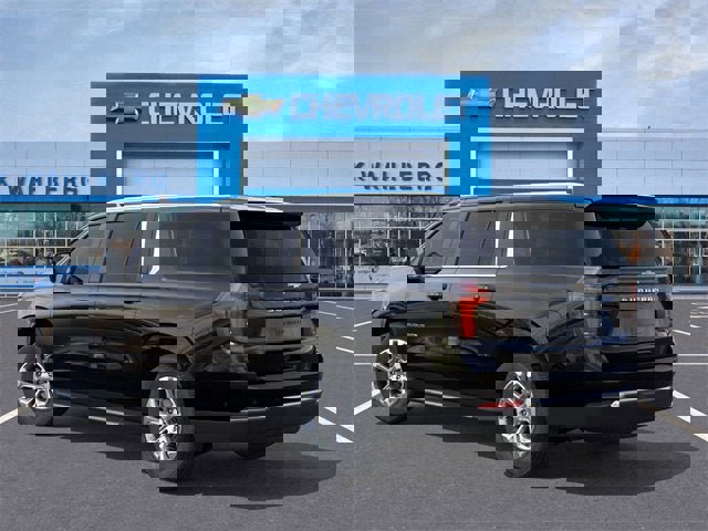 New 2026 Chevrolet Suburban LS image 3