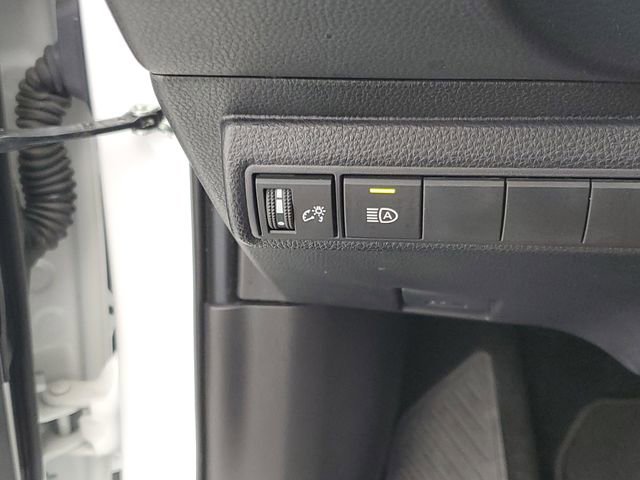 Used 2024 Toyota Corolla XSE FWD image 32
