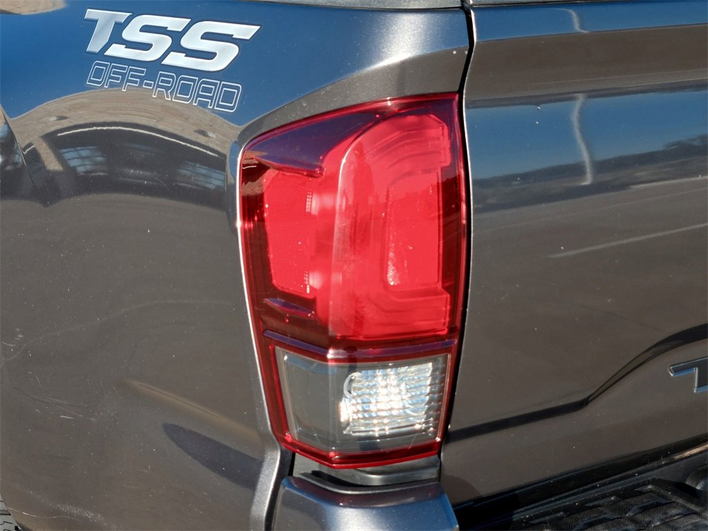 Used 2021 Toyota Tacoma SR w/ SR Convenience Package image 6