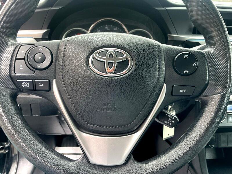 Used 2014 Toyota Corolla LE image 20