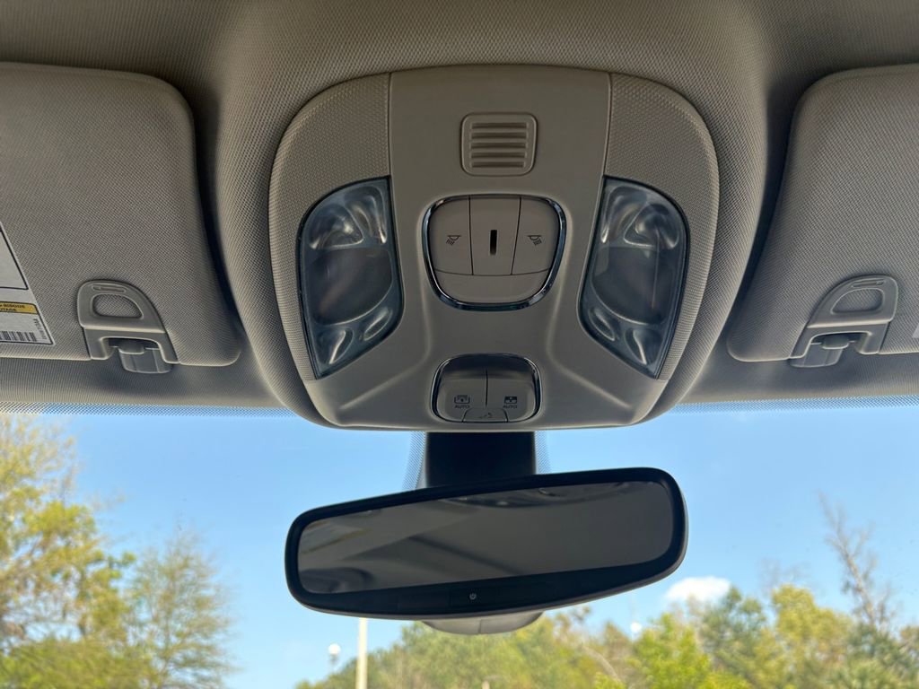 Used 2021 Jeep Compass Latitude w/ Sun and Sound Group image 28