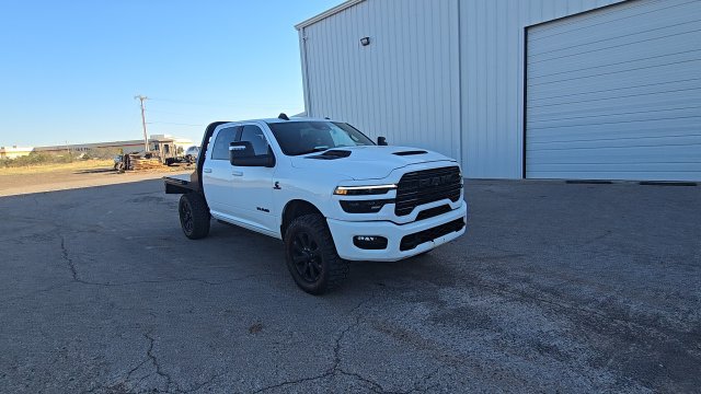 Used 2025 RAM 2500 Laramie AWD/4WD image 4