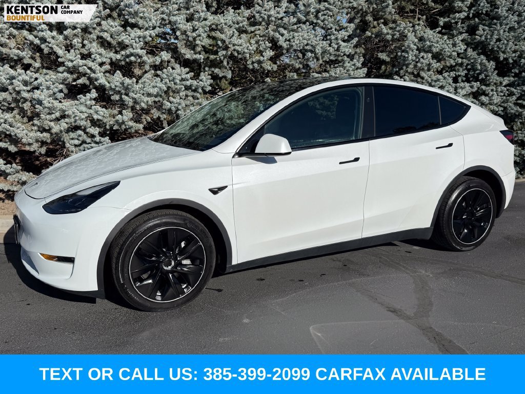 Used 2023 Tesla Model Y Long Range AWD/4WD image 1