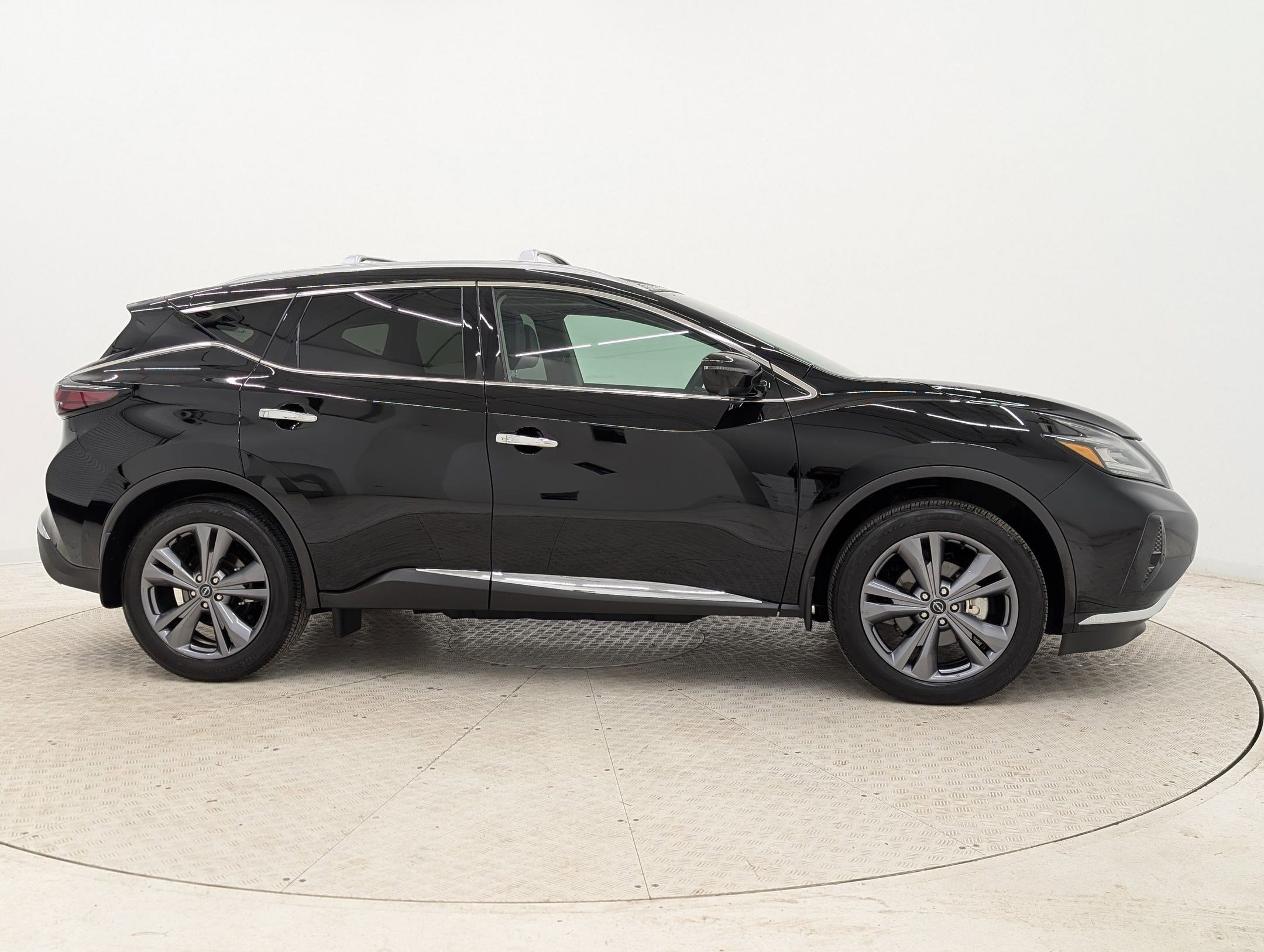 Used 2024 Nissan Murano Platinum w/ Cargo Package image 8