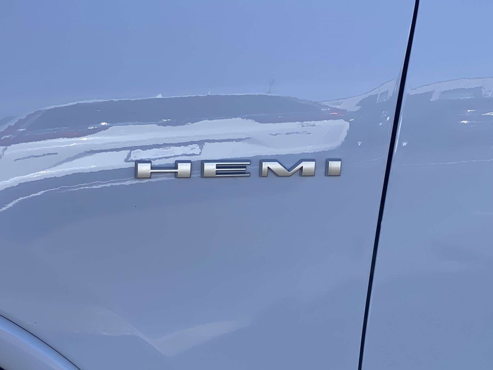 Certified 2024 Dodge Durango R/T image 23