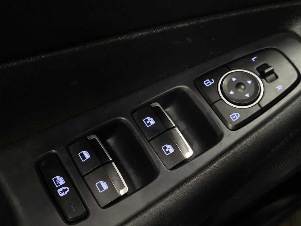 Used 2023 Hyundai Santa Fe SEL image 27