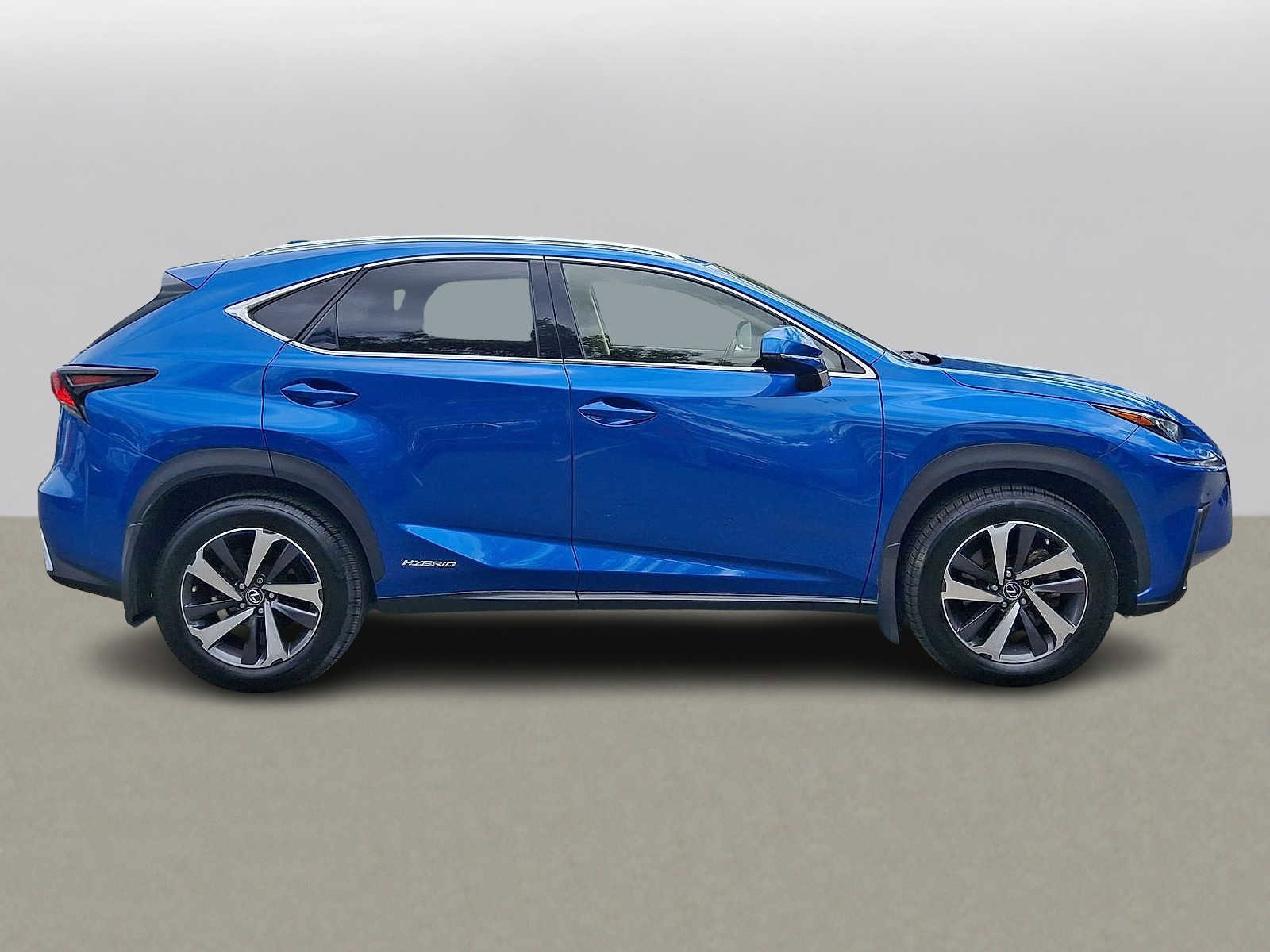 Used 2020 Lexus NX 300h AWD w/ Premium Package image 26