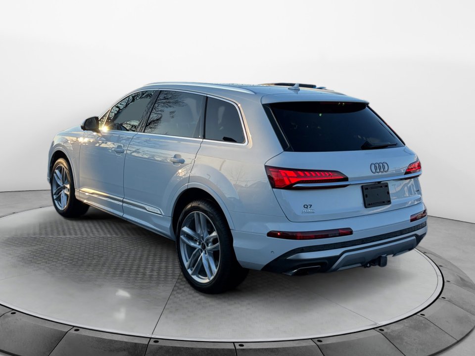 Certified 2025 Audi Q7 3.0T Premium Plus w/ Premium Plus Package image 5