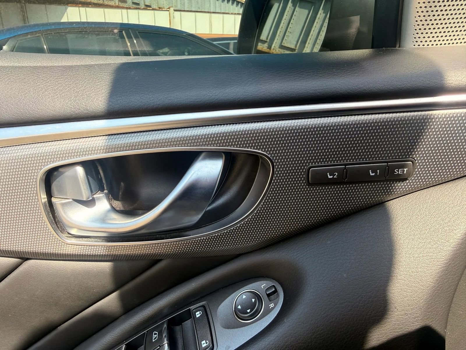 Used 2017 INFINITI Q50 Sport image 9