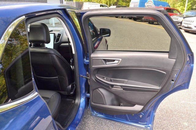 Used 2021 Ford Edge SEL w/ Convenience Package image 35