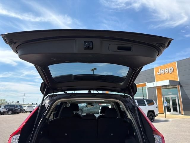 Used 2025 Honda CR-V EX image 30