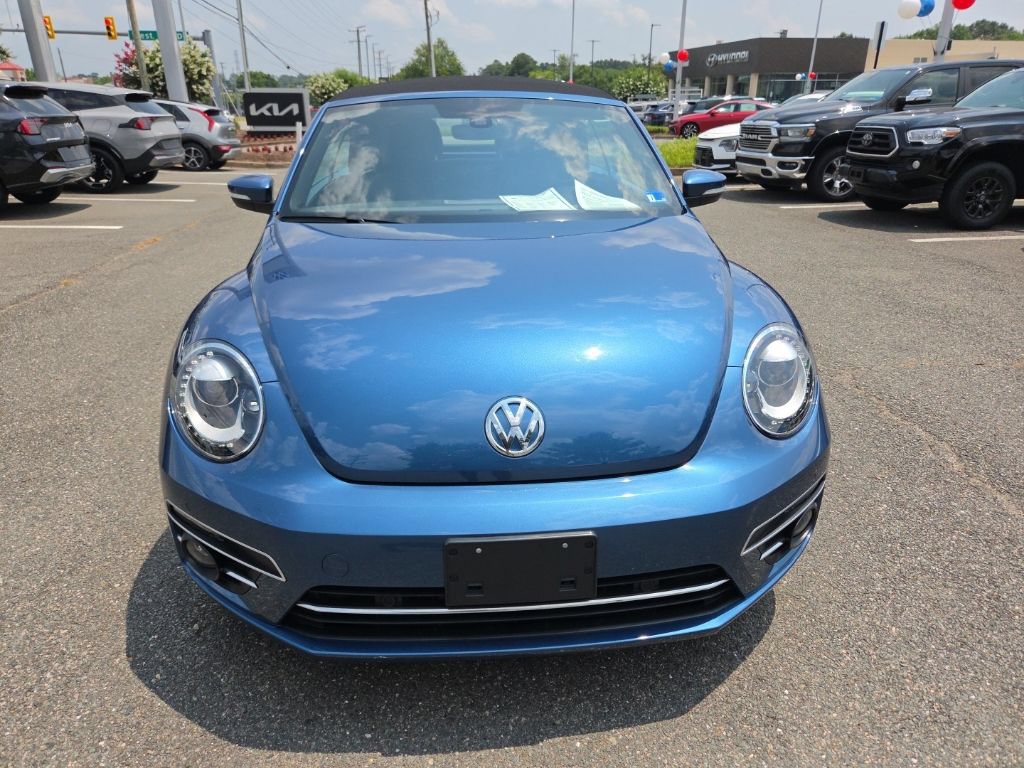 Used 2018 Volkswagen Beetle 2.0T SE FWD image 3