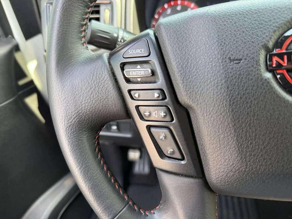 Used 2023 Nissan Titan PRO-4X w/ Pro-4x Convenience Package AWD/4WD image 24