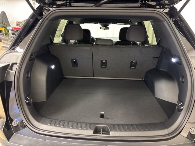 New 2026 Chevrolet Equinox LT image 12