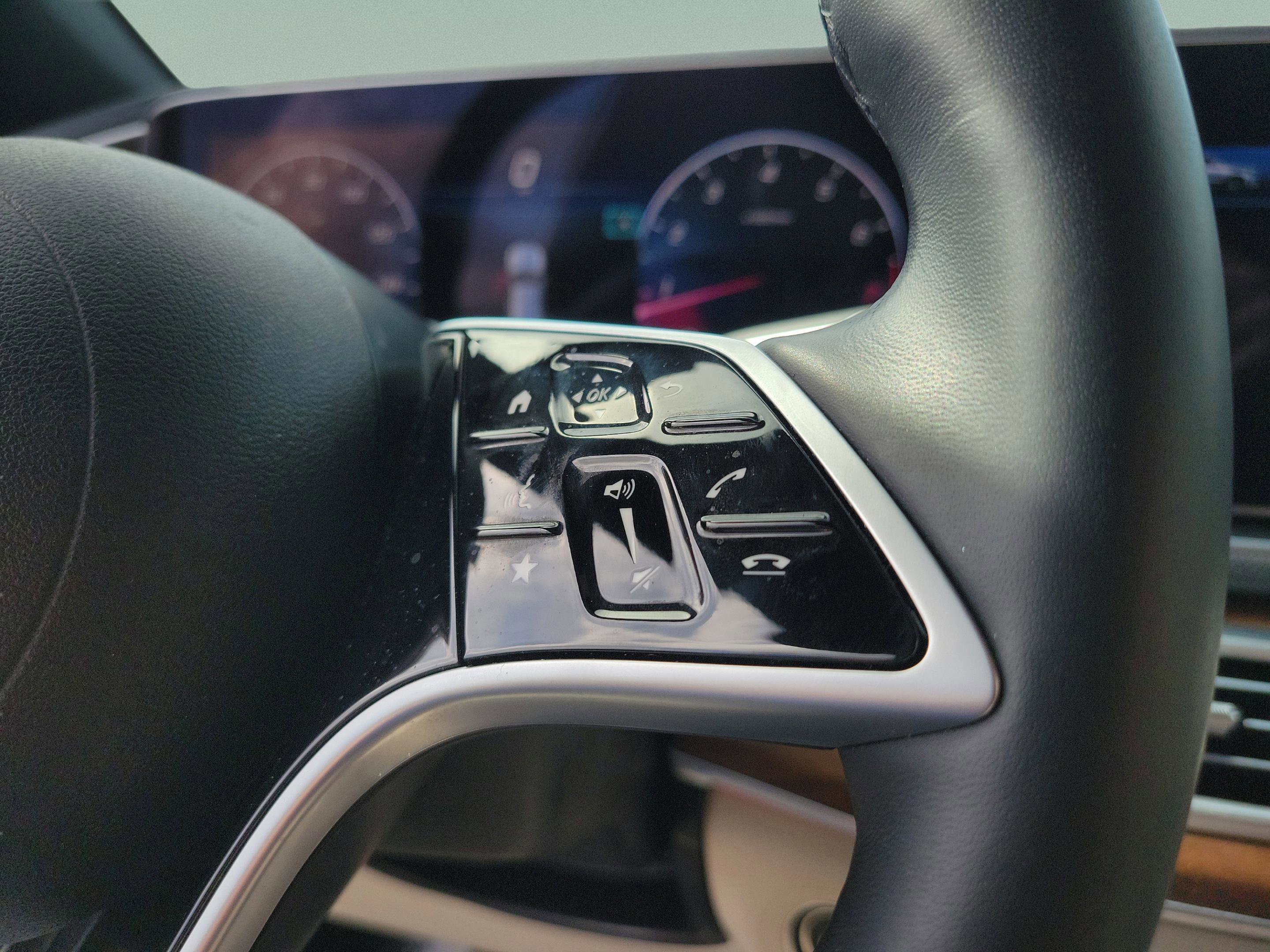 Certified 2026 Mercedes-Benz GLE 580 4MATIC image 19