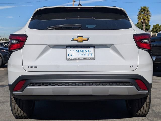 New 2026 Chevrolet Trax LT FWD image 9