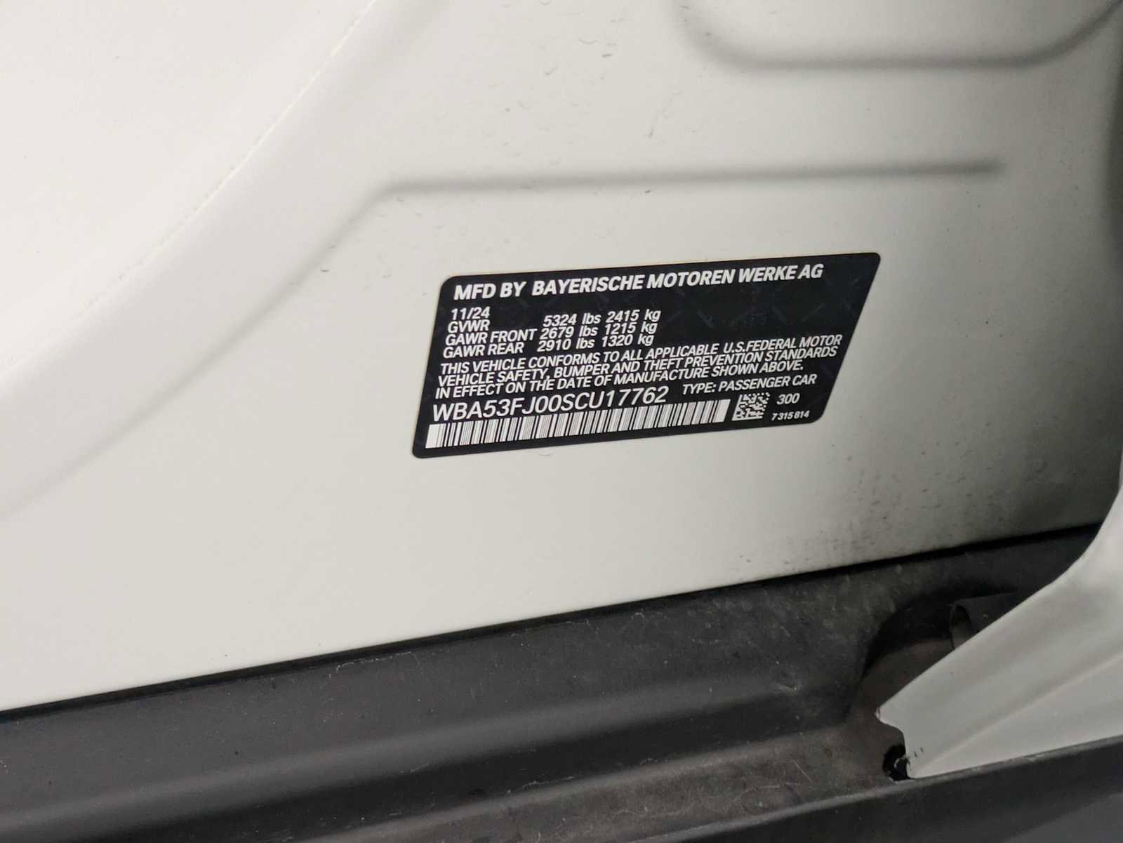 Used 2025 BMW 530i xDrive w/ Premium Package AWD/4WD image 37