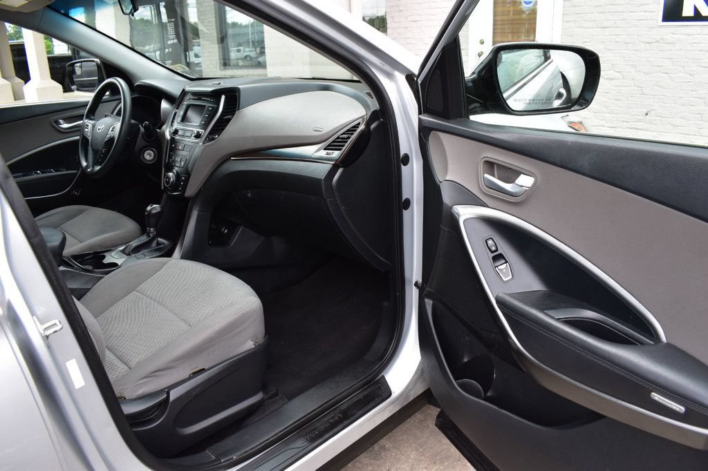 Used 2018 Hyundai Santa Fe Sport AWD/4WD image 17