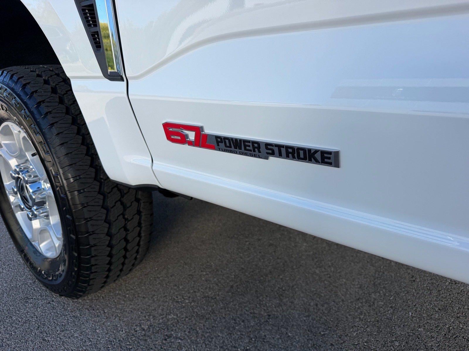 New 2027 Ford F250 XLT AWD/4WD image 9