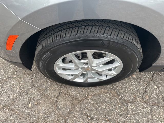 Used 2023 Chevrolet Equinox LT AWD/4WD image 10
