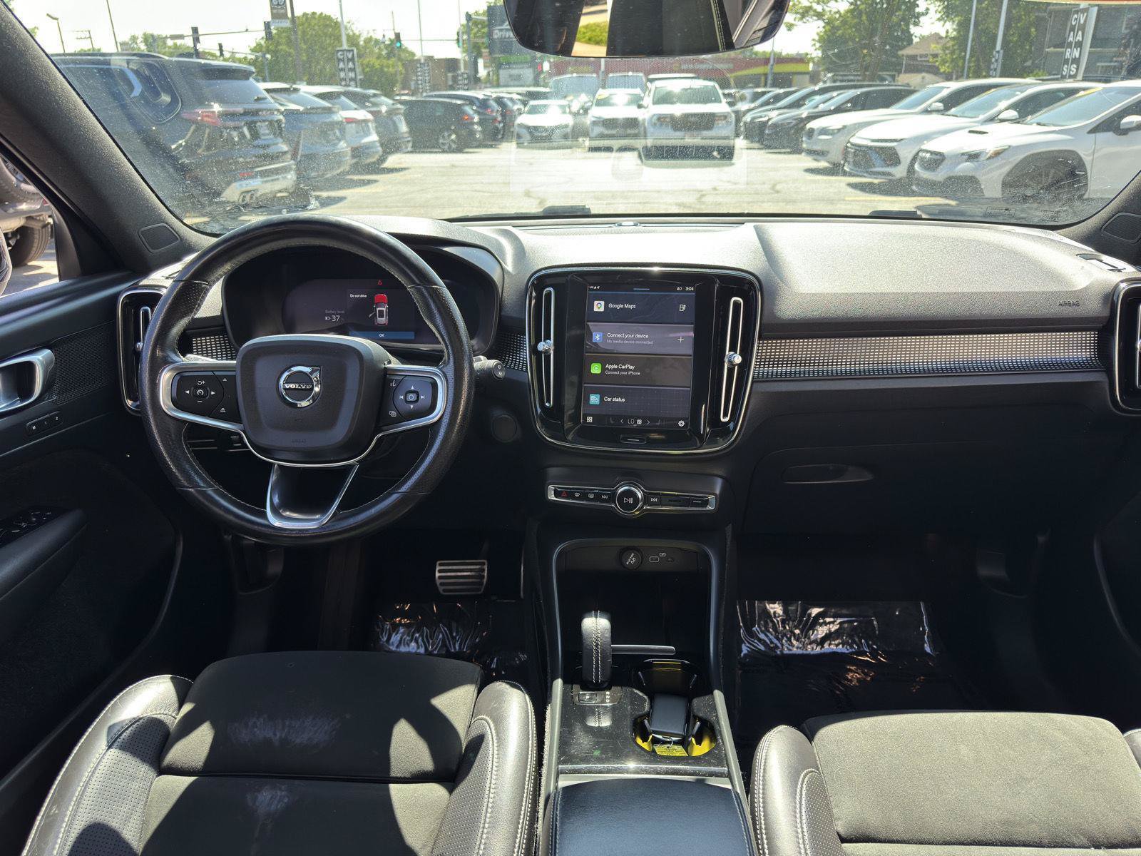 Used 2021 Volvo XC40 P8 Recharge w/ Advanced Package AWD/4WD image 31
