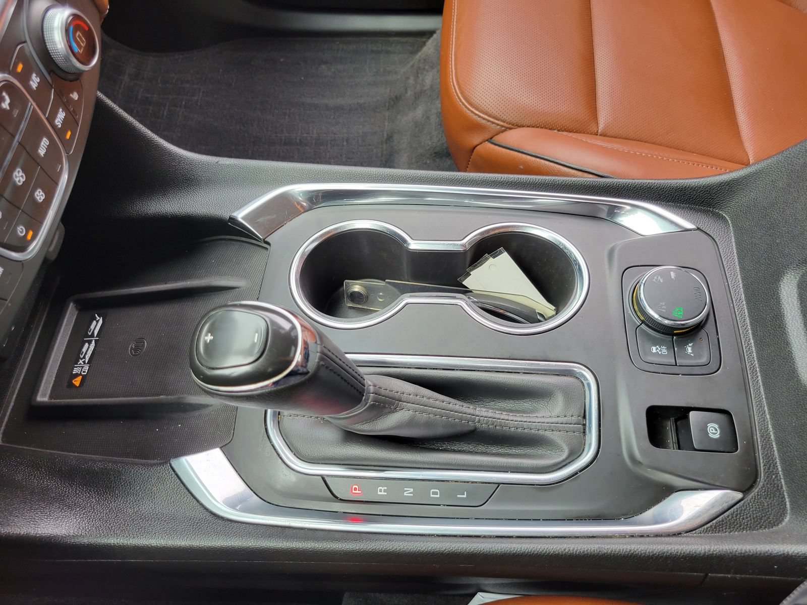 Used 2019 Chevrolet Traverse High Country w/ LPO, Floor Liner Package AWD/4WD image 24