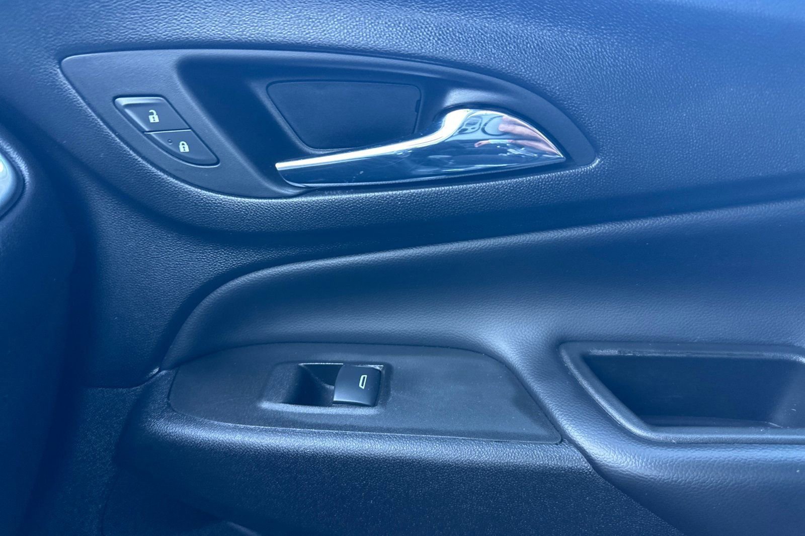 Used 2022 Chevrolet Equinox LT image 19