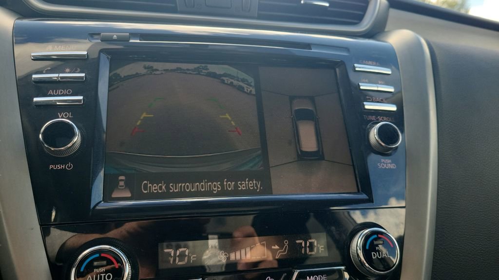 Used 2019 Nissan Murano SV w/ Premium Package FWD image 18